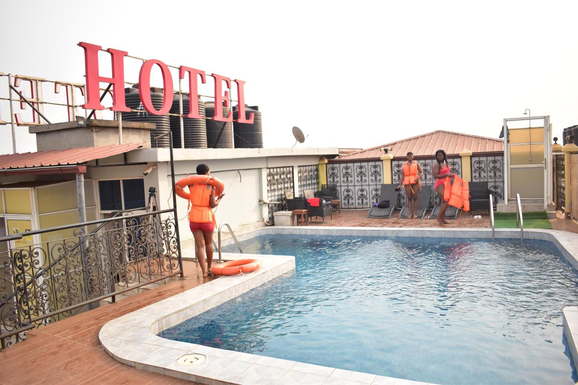 Safyad Hotel Yaoundé Kültér fotó