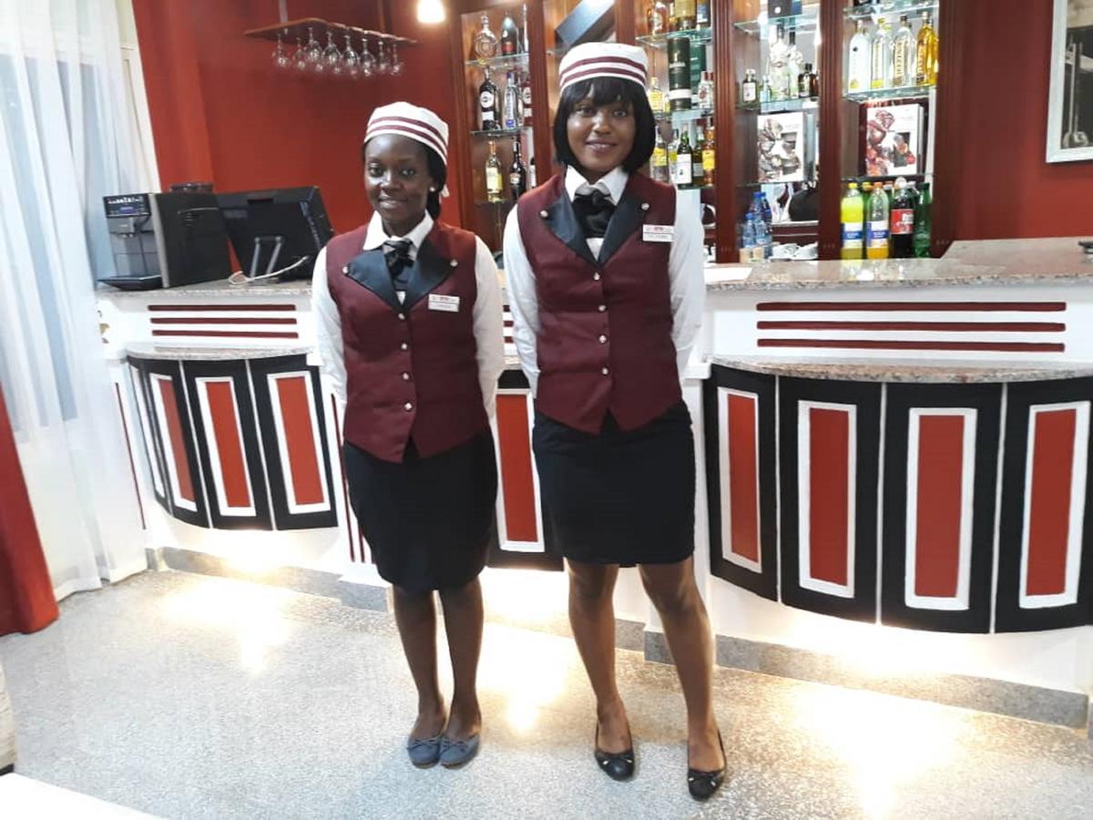 Safyad Hotel Yaoundé Kültér fotó