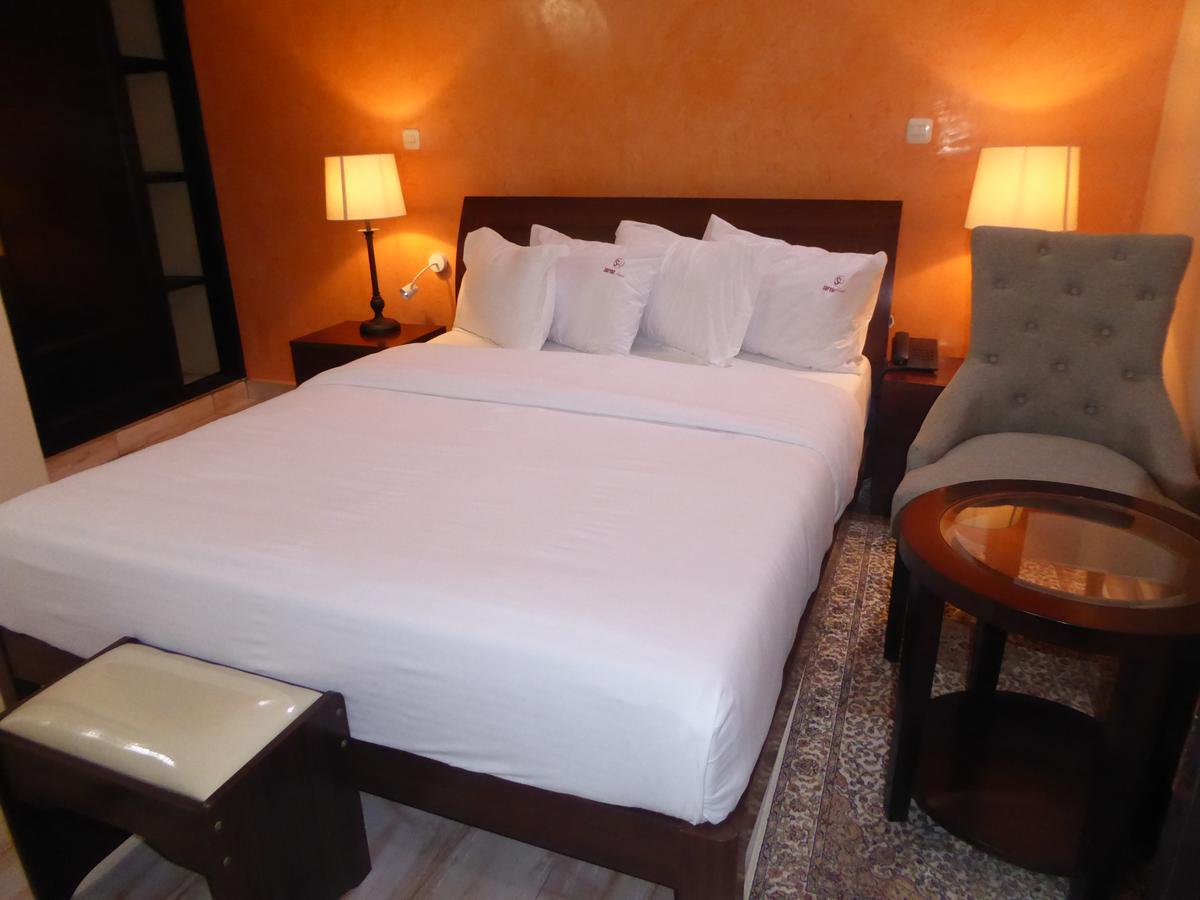 Safyad Hotel Yaoundé Kültér fotó