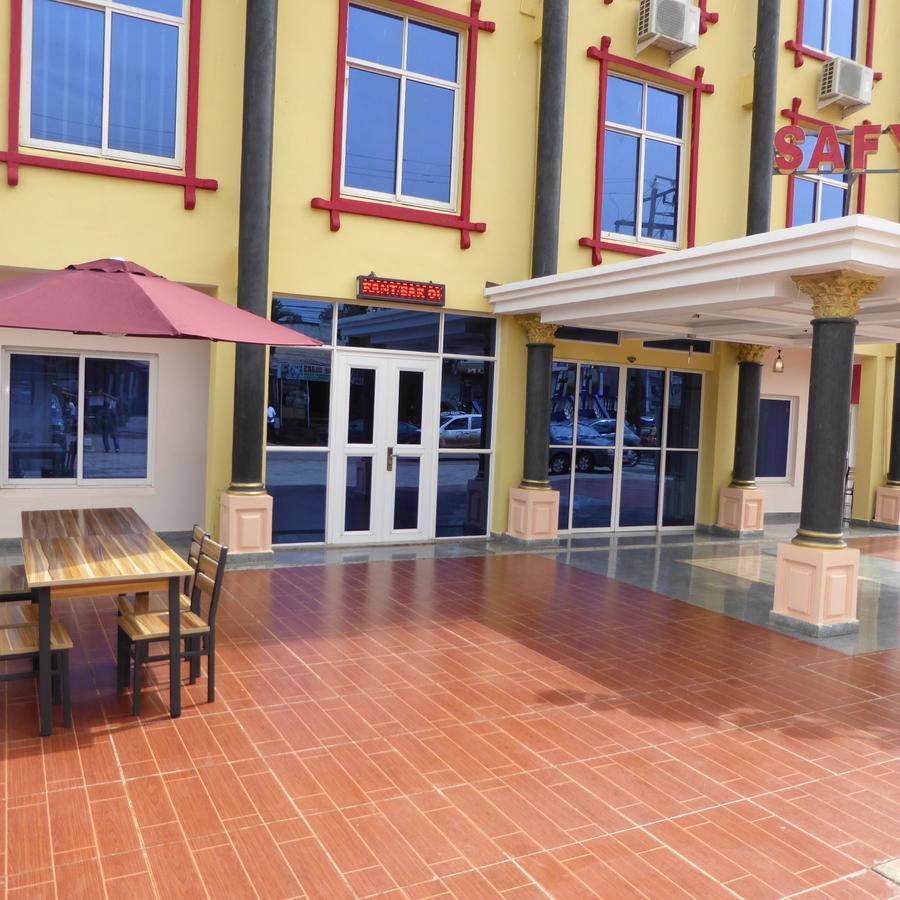 Safyad Hotel Yaoundé Kültér fotó
