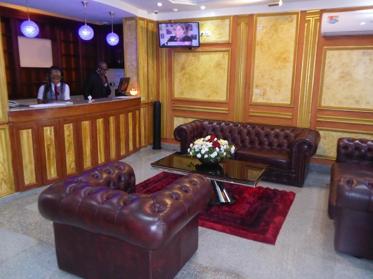 Safyad Hotel Yaoundé Kültér fotó