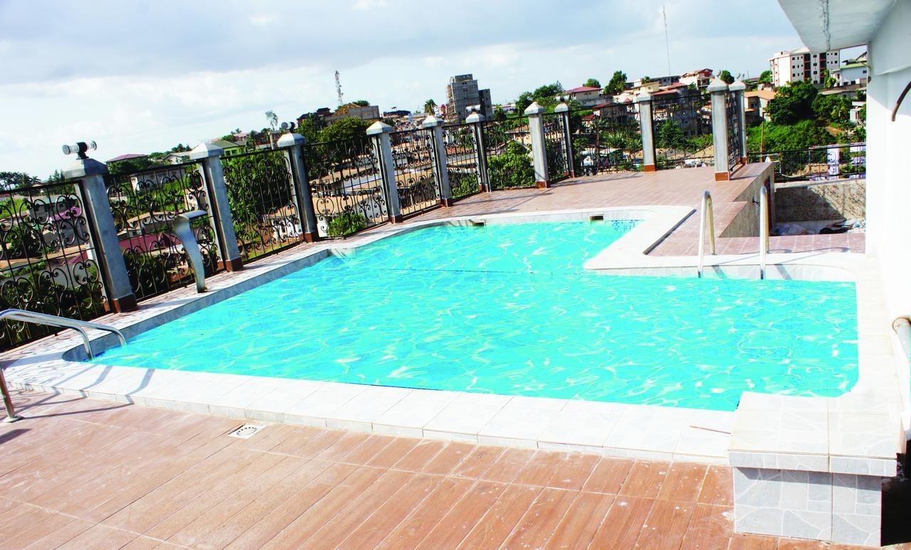Safyad Hotel Yaoundé Kültér fotó