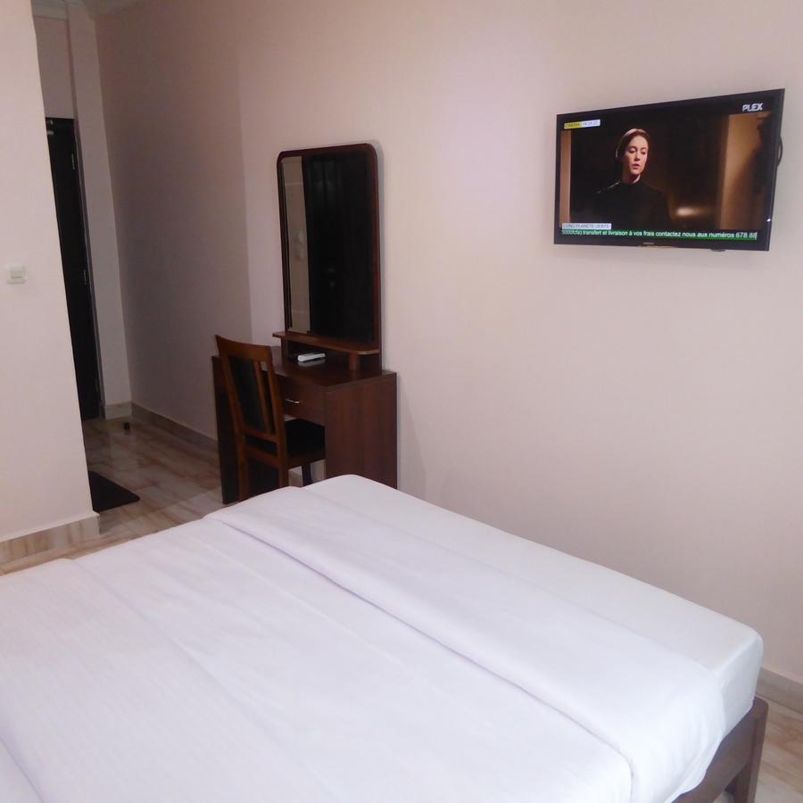 Safyad Hotel Yaoundé Kültér fotó