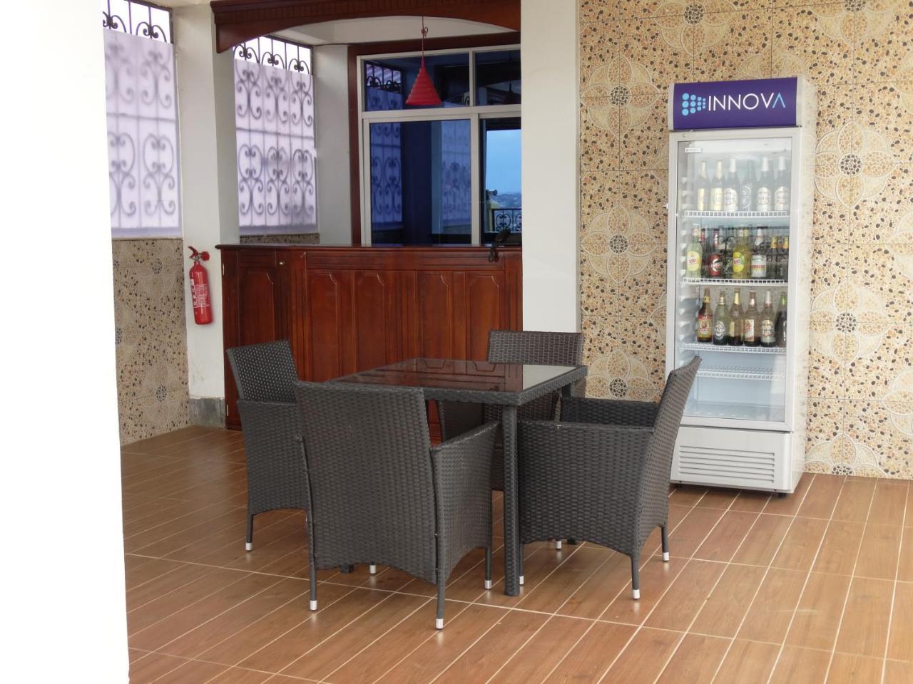 Safyad Hotel Yaoundé Kültér fotó